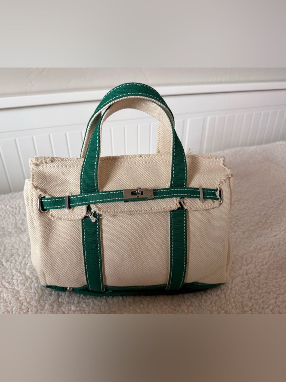 Canvas Tote Bag in Cream and Green